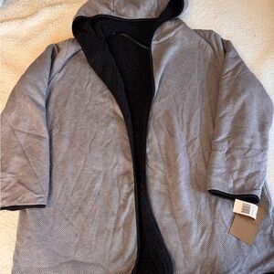 NWT Weatherproof Gray Hooded Jacket with Black Plush Lining